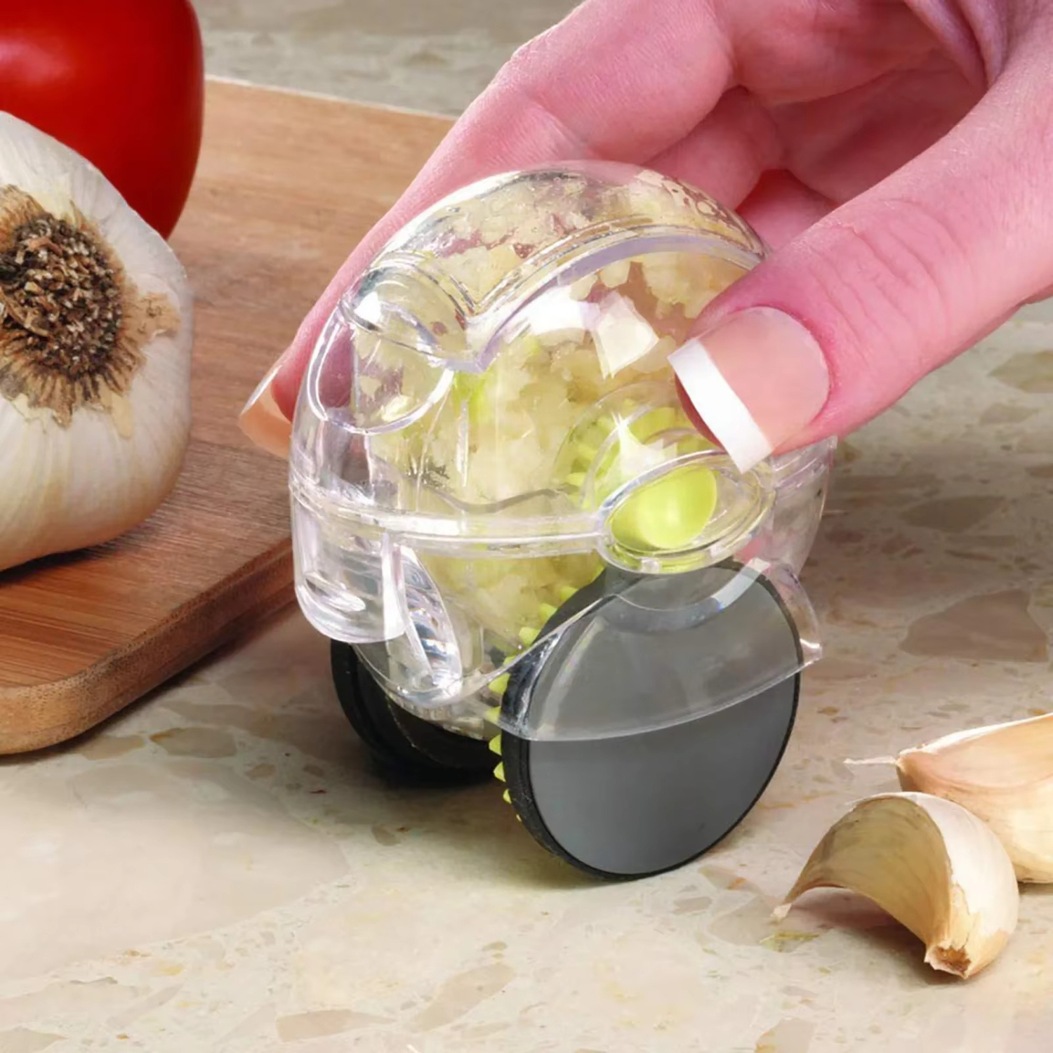 Max | Rolling Garlic Chopper & Hand Mincer Tool - Garlic Presser